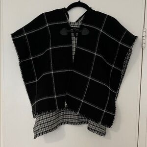 Zara Monochrome Houndstooth Cape